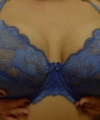 Анкета проститутки Екатерина - город Кармаскалы, 38 лет, №7587